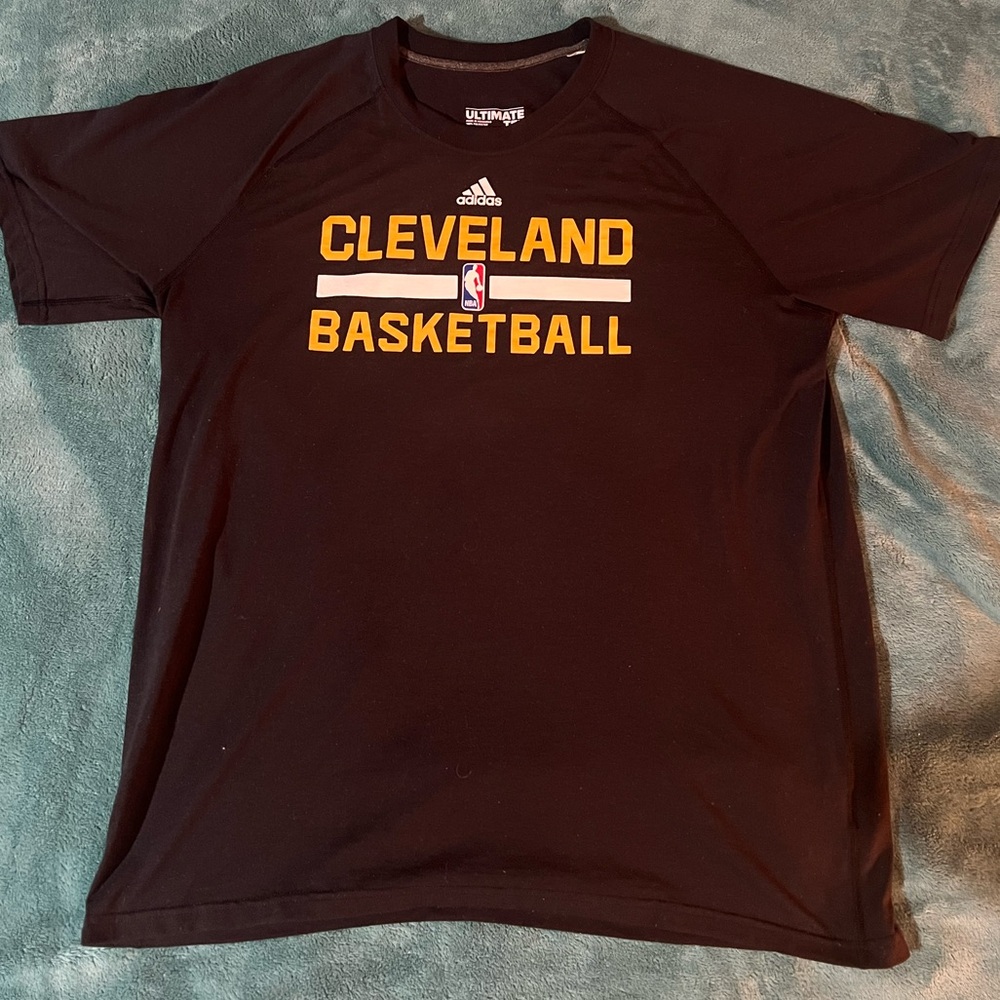 Cleveland Cavaliers Basketball 2014 retro players training camp t-shirt